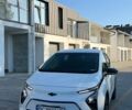 Белый Шевроле Bolt EV, объемом двигателя 0 л и пробегом 71 тыс. км за 18400 $, фото 1 на Automoto.ua