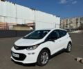Білий Шевроле Bolt EV, об'ємом двигуна 0 л та пробігом 61 тис. км за 17700 $, фото 1 на Automoto.ua