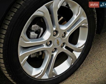 Білий Шевроле Bolt EV, об'ємом двигуна 0 л та пробігом 78 тис. км за 15800 $, фото 4 на Automoto.ua