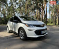 Белый Шевроле Bolt EV, объемом двигателя 0 л и пробегом 68 тыс. км за 14900 $, фото 28 на Automoto.ua