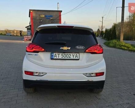 Белый Шевроле Bolt EV, объемом двигателя 0 л и пробегом 83 тыс. км за 15900 $, фото 5 на Automoto.ua