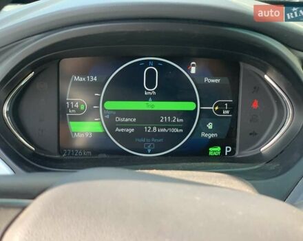 Белый Шевроле Bolt EV, объемом двигателя 0 л и пробегом 26 тыс. км за 16500 $, фото 9 на Automoto.ua