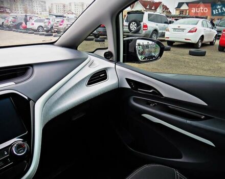Білий Шевроле Bolt EV, об'ємом двигуна 0 л та пробігом 78 тис. км за 15800 $, фото 12 на Automoto.ua