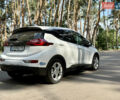 Шевроле Bolt EV 2021 в Черкассах на Automoto.ua Белый Шевроле Bolt EV, объемом двигателя 0 л и пробегом 69 тыс. км за 14900 $, фото 4 на Automoto.ua