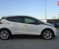 Белый Шевроле Bolt EV, объемом двигателя 0 л и пробегом 83 тыс. км за 15900 $, фото 3 на Automoto.ua