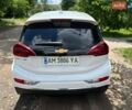 Белый Шевроле Bolt EV, объемом двигателя 0 л и пробегом 51 тыс. км за 14500 $, фото 3 на Automoto.ua