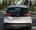 Белый Шевроле Bolt EV, объемом двигателя 0 л и пробегом 41 тыс. км за 18600 $, фото 11 на Automoto.ua