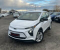 Белый Шевроле Bolt EV, объемом двигателя 0 л и пробегом 41 тыс. км за 16999 $, фото 3 на Automoto.ua