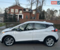 Белый Шевроле Bolt EV, объемом двигателя 0 л и пробегом 17 тыс. км за 18600 $, фото 3 на Automoto.ua