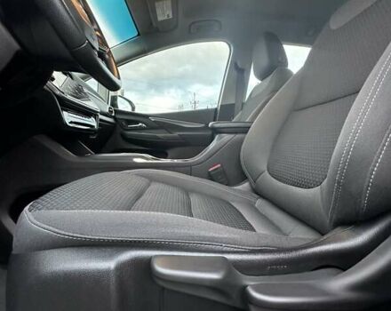 Белый Шевроле Bolt EV, объемом двигателя 0 л и пробегом 41 тыс. км за 16999 $, фото 25 на Automoto.ua