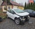 Белый Шевроле Bolt EV, объемом двигателя 0 л и пробегом 84 тыс. км за 10000 $, фото 2 на Automoto.ua
