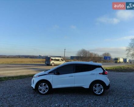 Белый Шевроле Bolt EV, объемом двигателя 0 л и пробегом 60 тыс. км за 18300 $, фото 10 на Automoto.ua