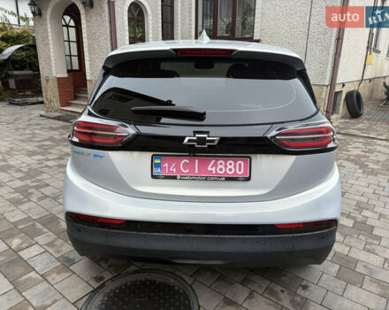 Белый Шевроле Bolt EV, объемом двигателя 0 л и пробегом 85 тыс. км за 17300 $, фото 3 на Automoto.ua
