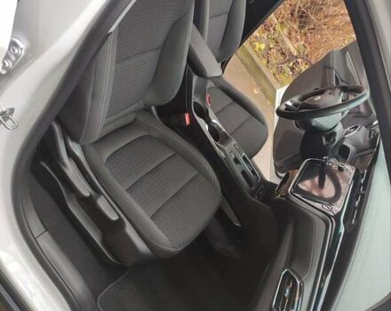 Белый Шевроле Bolt EV, объемом двигателя 0 л и пробегом 60 тыс. км за 18300 $, фото 17 на Automoto.ua