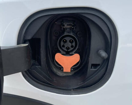 Білий Шевроле Bolt EV, об'ємом двигуна 0 л та пробігом 130 тис. км за 15850 $, фото 11 на Automoto.ua