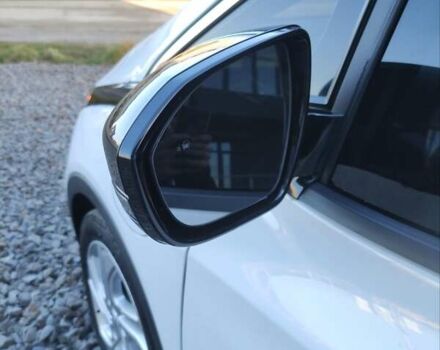 Белый Шевроле Bolt EV, объемом двигателя 0 л и пробегом 60 тыс. км за 18300 $, фото 22 на Automoto.ua