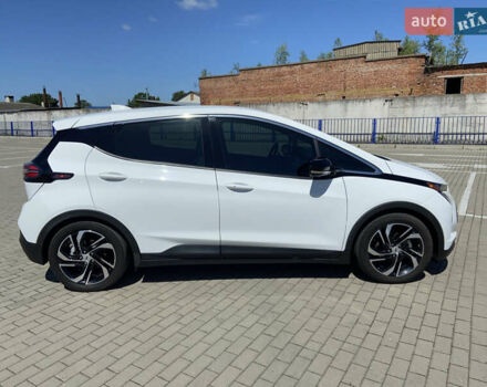 Белый Шевроле Bolt EV, объемом двигателя 0 л и пробегом 51 тыс. км за 17300 $, фото 7 на Automoto.ua