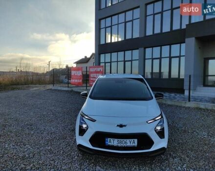 Белый Шевроле Bolt EV, объемом двигателя 0 л и пробегом 60 тыс. км за 18300 $, фото 1 на Automoto.ua