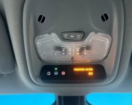 Белый Шевроле Bolt EV, объемом двигателя 0 л и пробегом 20 тыс. км за 19999 $, фото 14 на Automoto.ua