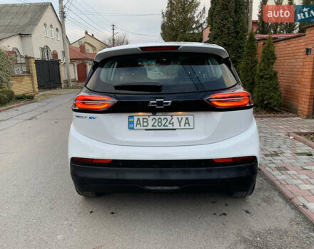Білий Шевроле Bolt EV, об'ємом двигуна 0 л та пробігом 30 тис. км за 17050 $, фото 4 на Automoto.ua