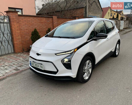 Білий Шевроле Bolt EV, об'ємом двигуна 0 л та пробігом 30 тис. км за 17050 $, фото 1 на Automoto.ua