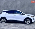 Белый Шевроле Bolt EV, объемом двигателя 0 л и пробегом 37 тыс. км за 19700 $, фото 3 на Automoto.ua