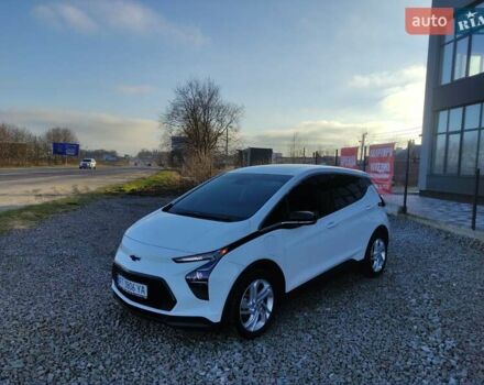 Белый Шевроле Bolt EV, объемом двигателя 0 л и пробегом 60 тыс. км за 18300 $, фото 12 на Automoto.ua