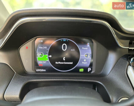 Белый Шевроле Bolt EV, объемом двигателя 0 л и пробегом 63 тыс. км за 16900 $, фото 13 на Automoto.ua