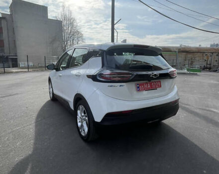 Білий Шевроле Bolt EV, об'ємом двигуна 0 л та пробігом 130 тис. км за 15850 $, фото 6 на Automoto.ua