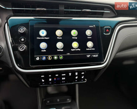 Белый Шевроле Bolt EV, объемом двигателя 0 л и пробегом 63 тыс. км за 16500 $, фото 20 на Automoto.ua