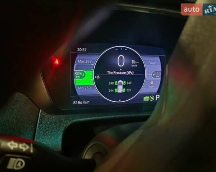 Белый Шевроле Bolt EV, объемом двигателя 0 л и пробегом 82 тыс. км за 17500 $, фото 1 на Automoto.ua