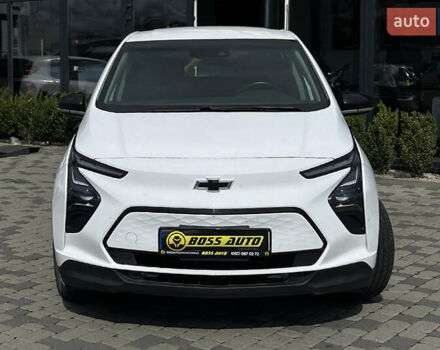 Белый Шевроле Bolt EV, объемом двигателя 0 л и пробегом 34 тыс. км за 18999 $, фото 1 на Automoto.ua