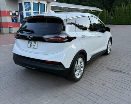 Белый Шевроле Bolt EV, объемом двигателя 0 л и пробегом 36 тыс. км за 20000 $, фото 3 на Automoto.ua