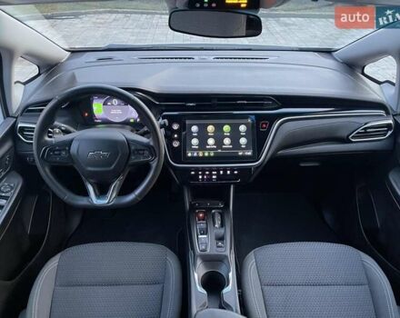 Белый Шевроле Bolt EV, объемом двигателя 0 л и пробегом 20 тыс. км за 19999 $, фото 9 на Automoto.ua