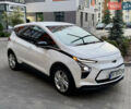 Белый Шевроле Bolt EV, объемом двигателя 0 л и пробегом 24 тыс. км за 18800 $, фото 3 на Automoto.ua