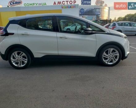 Білий Шевроле Bolt EV, об'ємом двигуна 0 л та пробігом 9 тис. км за 21000 $, фото 3 на Automoto.ua