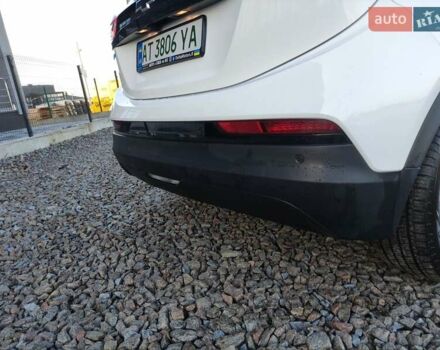 Белый Шевроле Bolt EV, объемом двигателя 0 л и пробегом 60 тыс. км за 18300 $, фото 25 на Automoto.ua