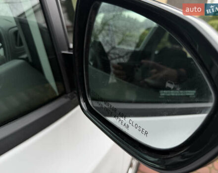 Белый Шевроле Bolt EV, объемом двигателя 0 л и пробегом 63 тыс. км за 16500 $, фото 12 на Automoto.ua