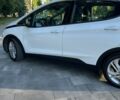 Белый Шевроле Bolt EV, объемом двигателя 0 л и пробегом 16 тыс. км за 20200 $, фото 4 на Automoto.ua