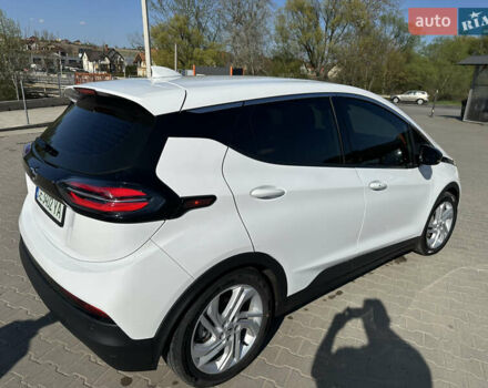 Білий Шевроле Bolt EV, об'ємом двигуна 0 л та пробігом 83 тис. км за 16400 $, фото 2 на Automoto.ua