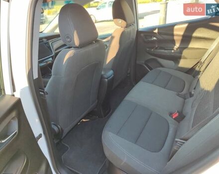 Белый Шевроле Bolt EV, объемом двигателя 0 л и пробегом 15 тыс. км за 18899 $, фото 21 на Automoto.ua