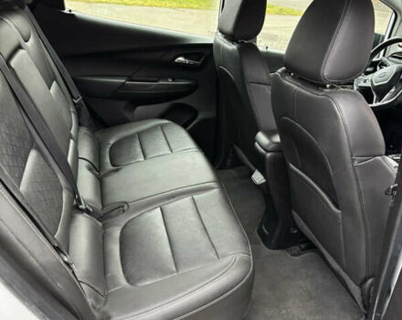 Белый Шевроле Bolt EV, объемом двигателя 0 л и пробегом 37 тыс. км за 18950 $, фото 18 на Automoto.ua