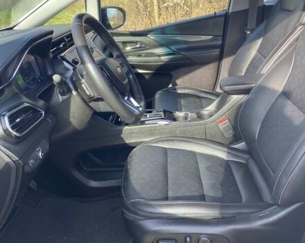 Білий Шевроле Bolt EV, об'ємом двигуна 0 л та пробігом 26 тис. км за 18500 $, фото 4 на Automoto.ua