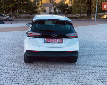 Белый Шевроле Bolt EV, объемом двигателя 0 л и пробегом 36 тыс. км за 17300 $, фото 4 на Automoto.ua