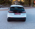 Белый Шевроле Bolt EV, объемом двигателя 0 л и пробегом 36 тыс. км за 17300 $, фото 4 на Automoto.ua