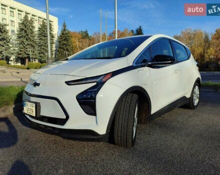 Белый Шевроле Bolt EV, объемом двигателя 0 л и пробегом 15 тыс. км за 18899 $, фото 9 на Automoto.ua