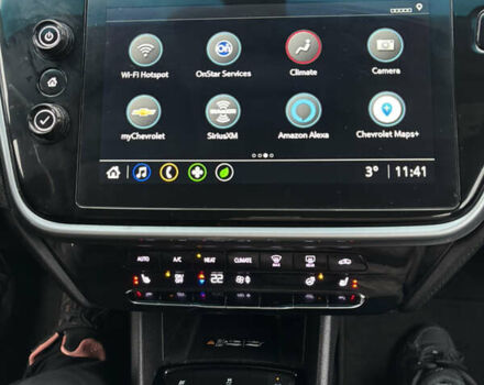 Белый Шевроле Bolt EV, объемом двигателя 0 л и пробегом 37 тыс. км за 18950 $, фото 2 на Automoto.ua