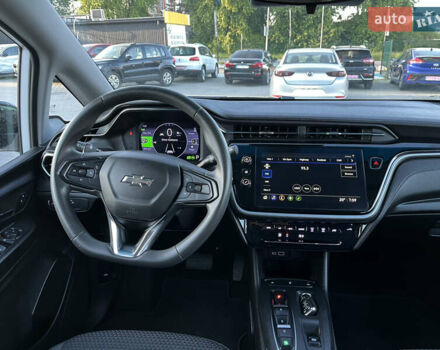 Білий Шевроле Bolt EV, об'ємом двигуна 0 л та пробігом 24 тис. км за 17950 $, фото 24 на Automoto.ua
