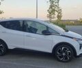 Белый Шевроле Bolt EV, объемом двигателя 0 л и пробегом 7 тыс. км за 22500 $, фото 4 на Automoto.ua