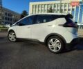 Белый Шевроле Bolt EV, объемом двигателя 0 л и пробегом 15 тыс. км за 18899 $, фото 2 на Automoto.ua